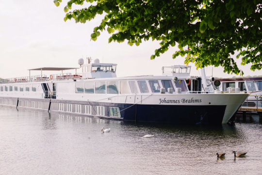 MS Johannes Brahms